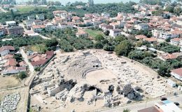 Tarihin sahnesi İznik Tiyatrosu