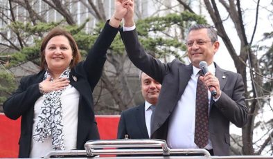 CHP lideri Özel: Değişimin heyecanı yaşanıyor