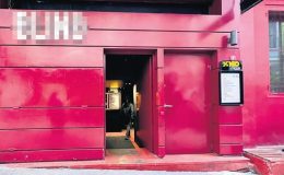 Yüzlerce kişinin bulunduğu mekânlar faciaya davetiye çıkarıyor: Şehir bombalarla çevrili!