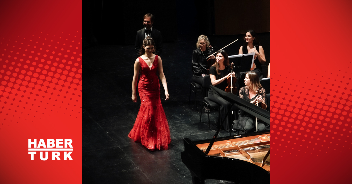 Cumhuriyet coşkusu AKM’de yankılandı