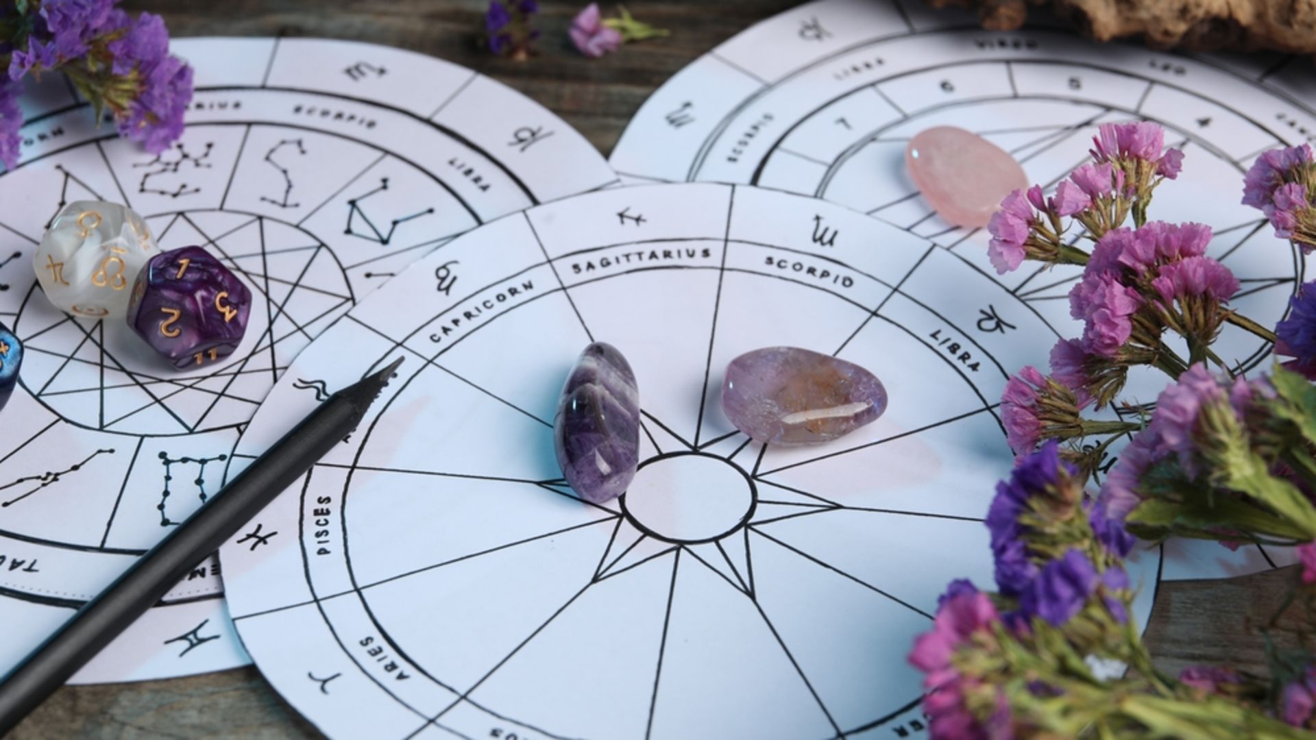 Doğum haritamızda Chiron: Yaran ve şifan nerede saklı?