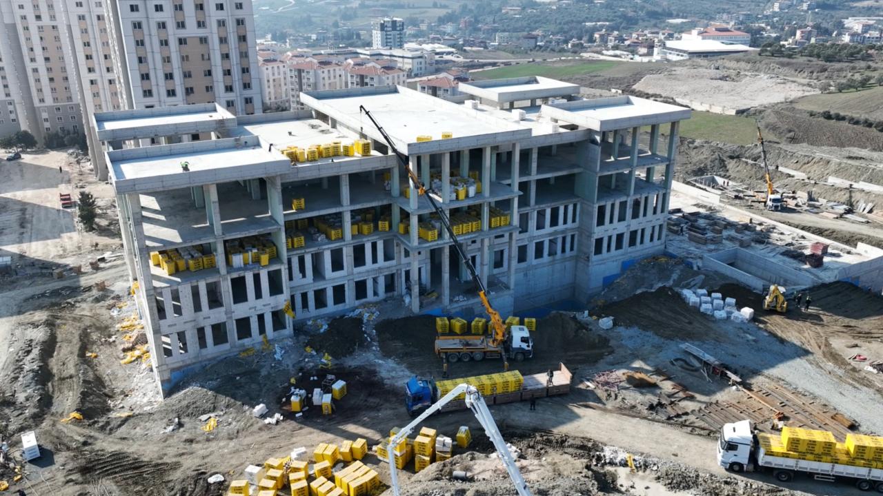 Hatay’da depremin yıktığı kamu kurumları tek kampüste toplanacak