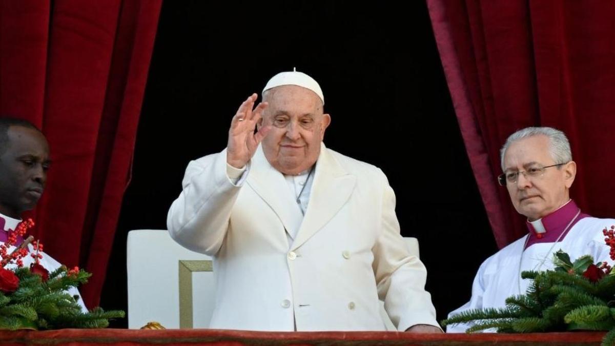 Papa hastaneye kaldırıldı! Vatikan’dan açıklama geldi