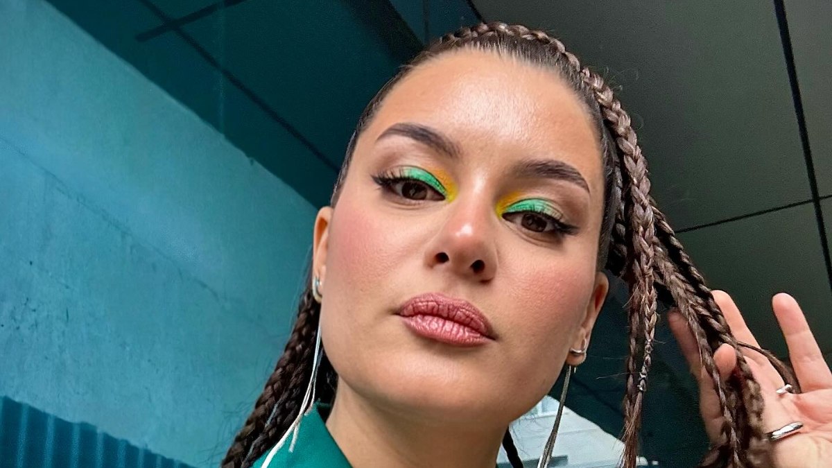 3 kız annesi şarkıcı Atiye evini anlattı: “Festival gibi”