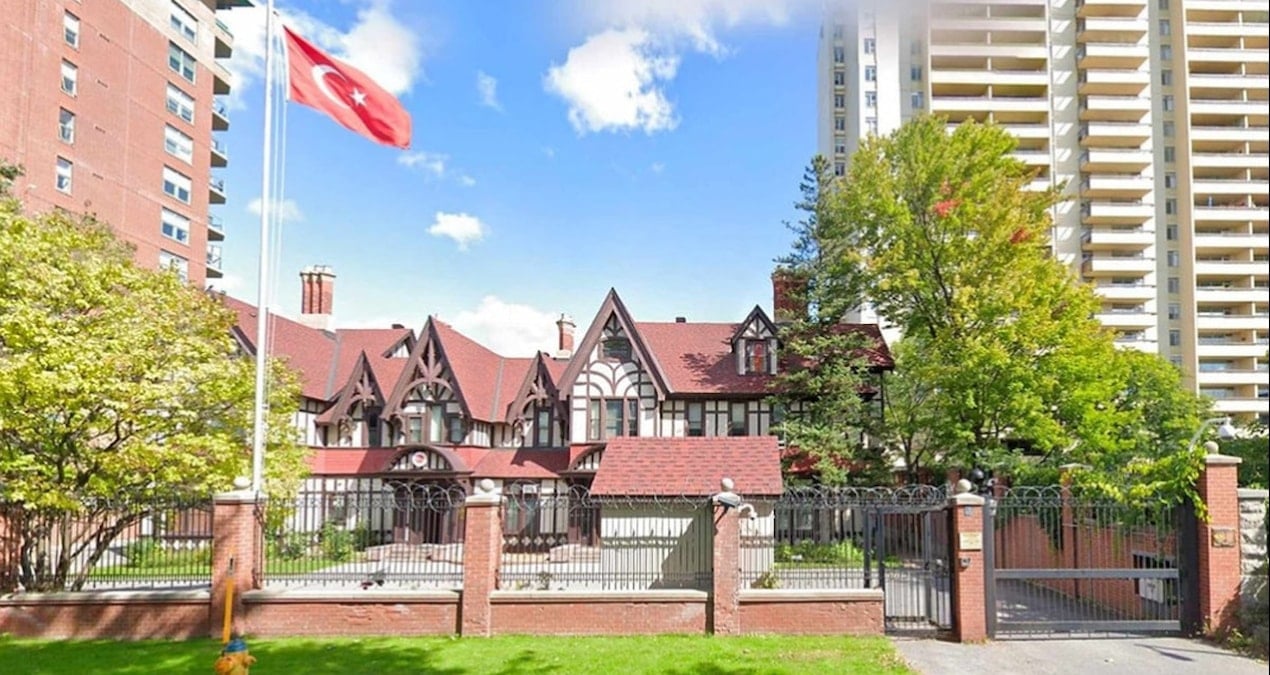 ‘Git pasaportunu İmamoğlu’ndan al’