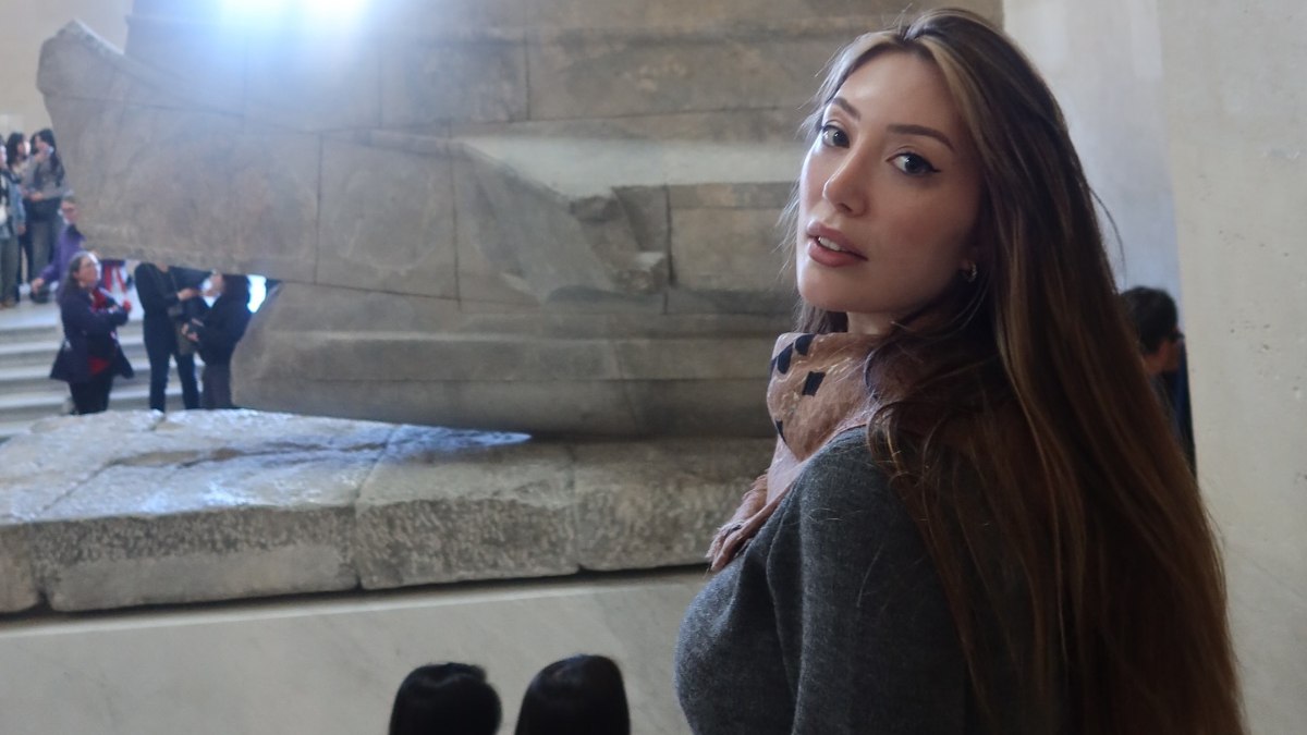 Yasmin Erbil kızdırdılar! Kendisine gelen mesajı ifşa etti