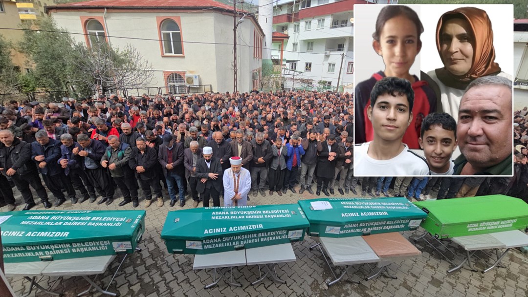 Kaza kurbanı anne ve üç çocuğuna gözyaşlarıyla veda